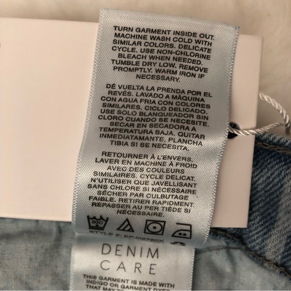 KENSIE JEANS VINTAGE LUXE NWT THE HIGH RISE SHORT SIZE 2/26 STRIPED DENIM - Picture 11 of 16